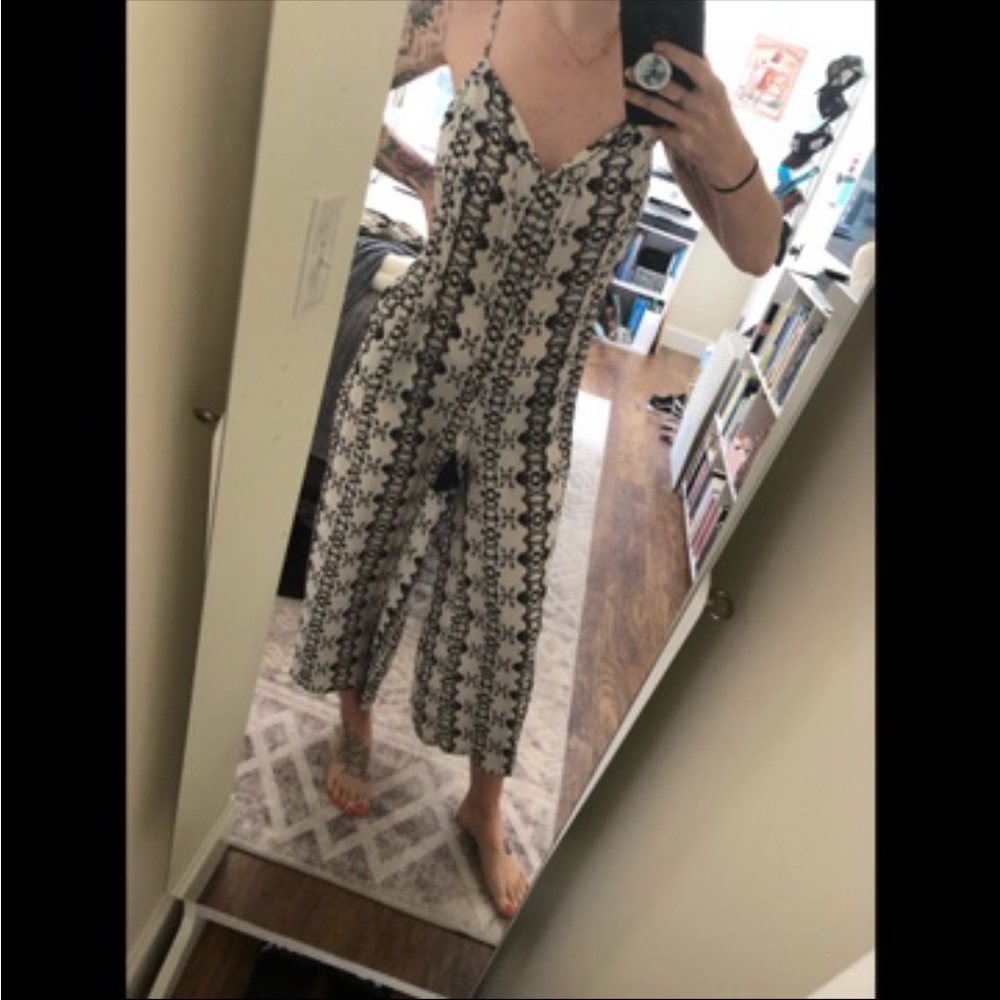Mahina Dark Blue and White Patterned Jumpsuit
